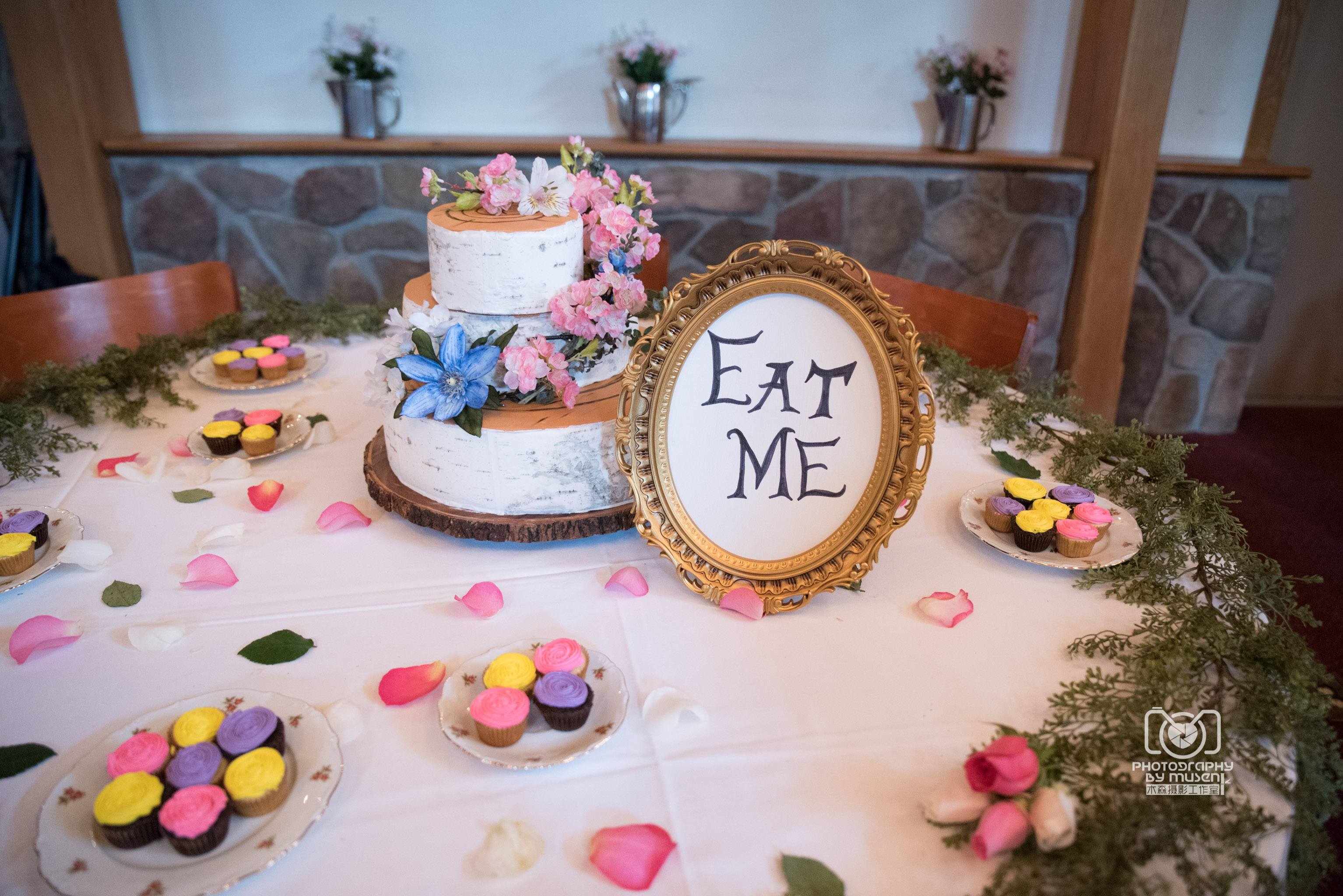 Alice Wonderland Themed Wedding-13