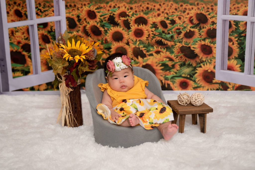 Sunflower window 100 days baby girl 